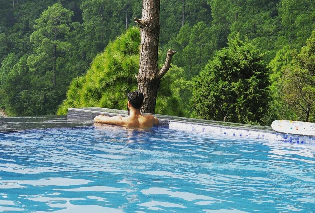 Blue Pine Resort Lansdowne Zewnętrze zdjęcie
